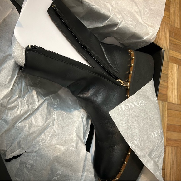 Coach Boots - Picture 10 of 10
